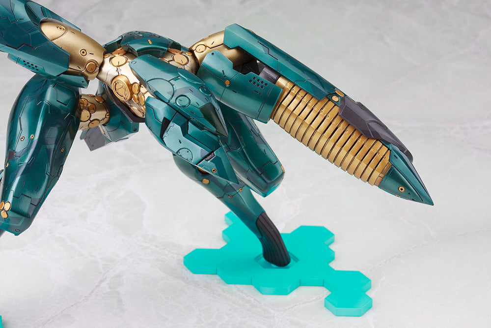 1/100 METAL GEAR RAY