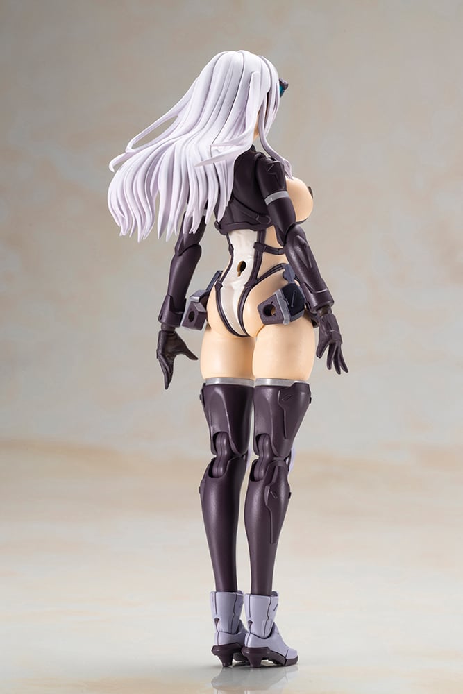 Front Mission - Zenith Girl (Gray Ver.)
