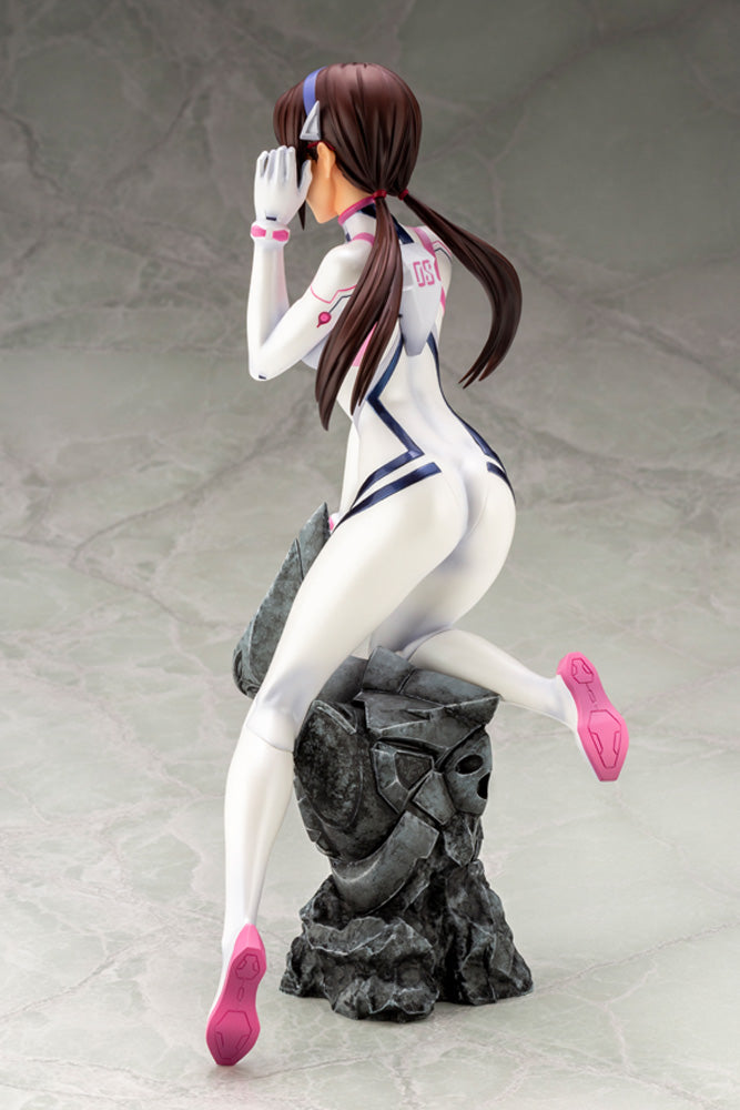 1/6 MARI MAKINAMI ILLUSTRIOUS WHITE PLUGSUIT VER ANI STATUE