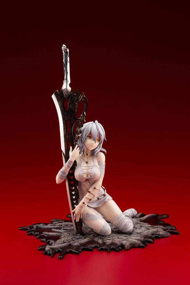 1/7 Artfx Code Vein J Io Cuddling The Sword