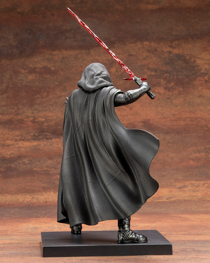 1/10 STAR WARS KYLO REN ARTFX+ STATUE