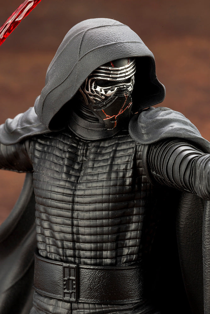 1/10 STAR WARS KYLO REN ARTFX+ STATUE