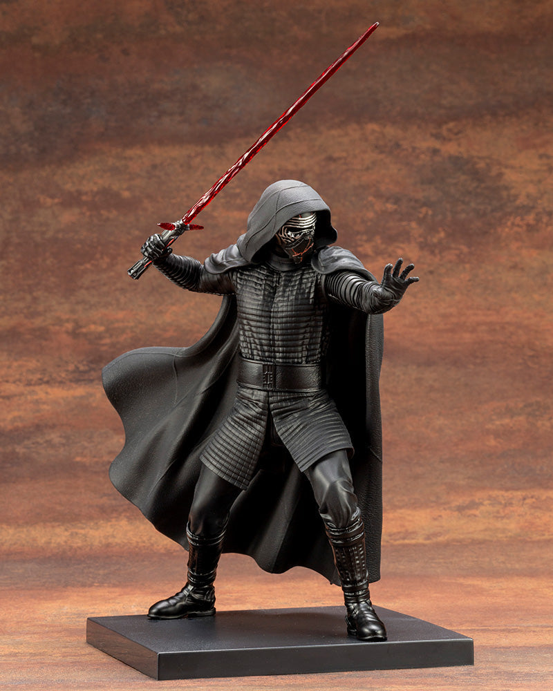 1/10 STAR WARS KYLO REN ARTFX+ STATUE