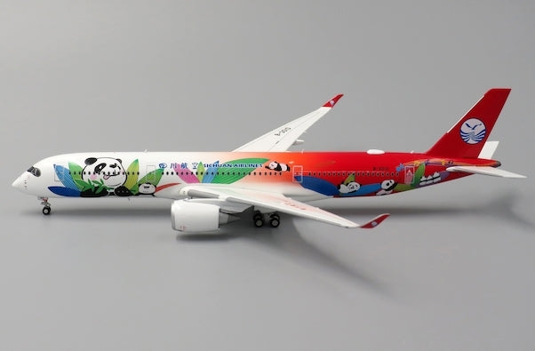 1/200 Sichuan Airlines Panda Livery w/Stand A350-900 B-301D