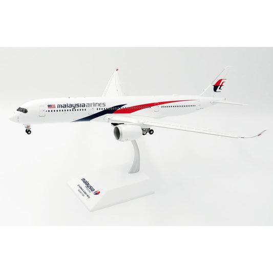 1/200 Malaysia Airlines A350-900 Flaps Down 9M-MAB w/Stand