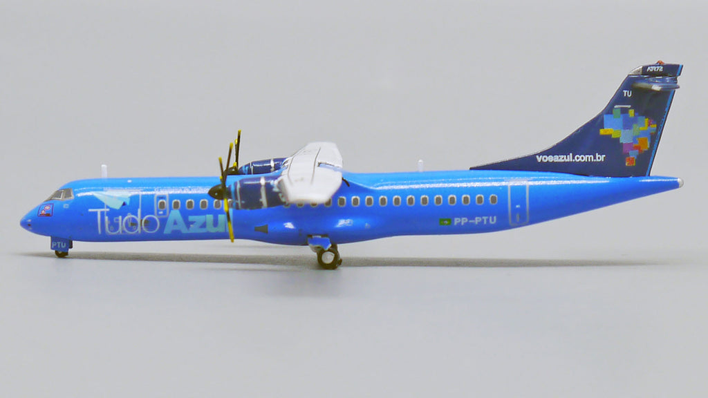 1/400 Azul ATR-72-500 PP-PTU