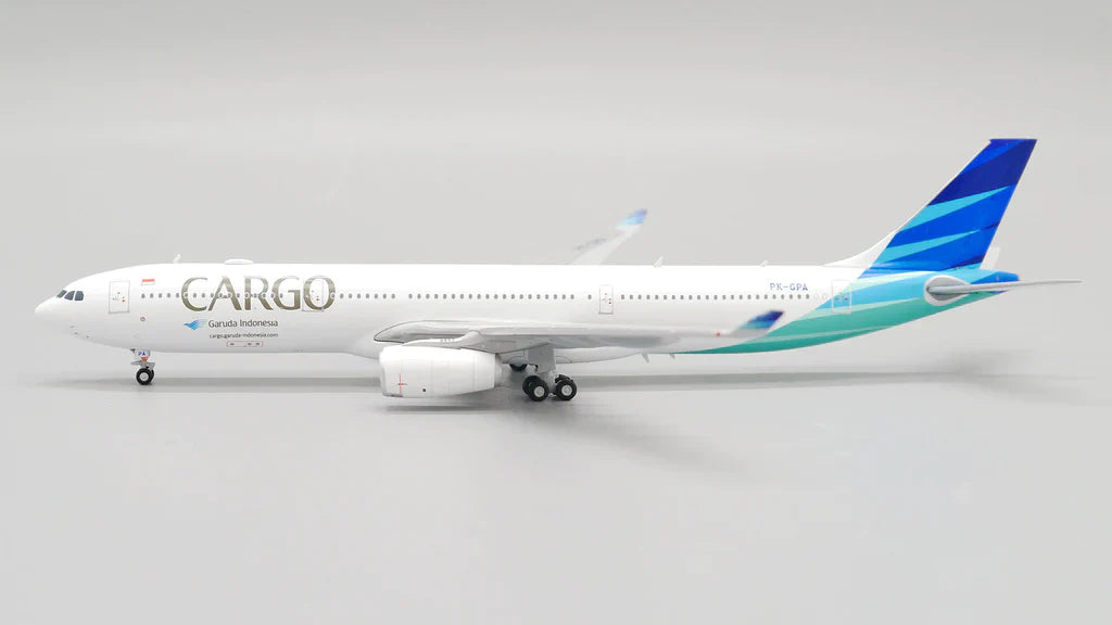 1/400 Garuda Indonesia Airbus A330-300 PK-GPA  Cargo Title?