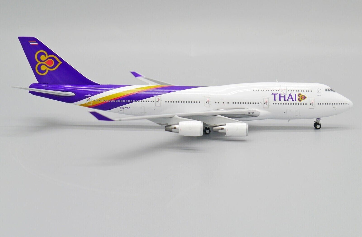 Thai Airways B747-400 HS-TGG