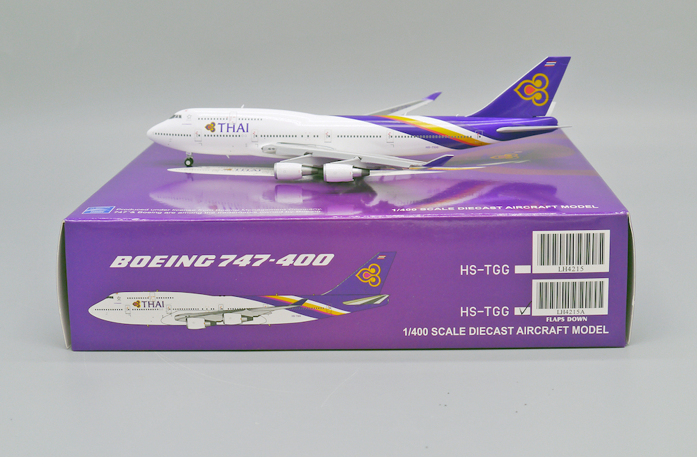 Thai Airways B747-400 HS-TGG (Flaps Down)