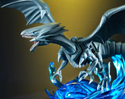 MONSTERS CHRONICLE:YuGiOh! Duel Monsters  Blue Eyes White Dragon