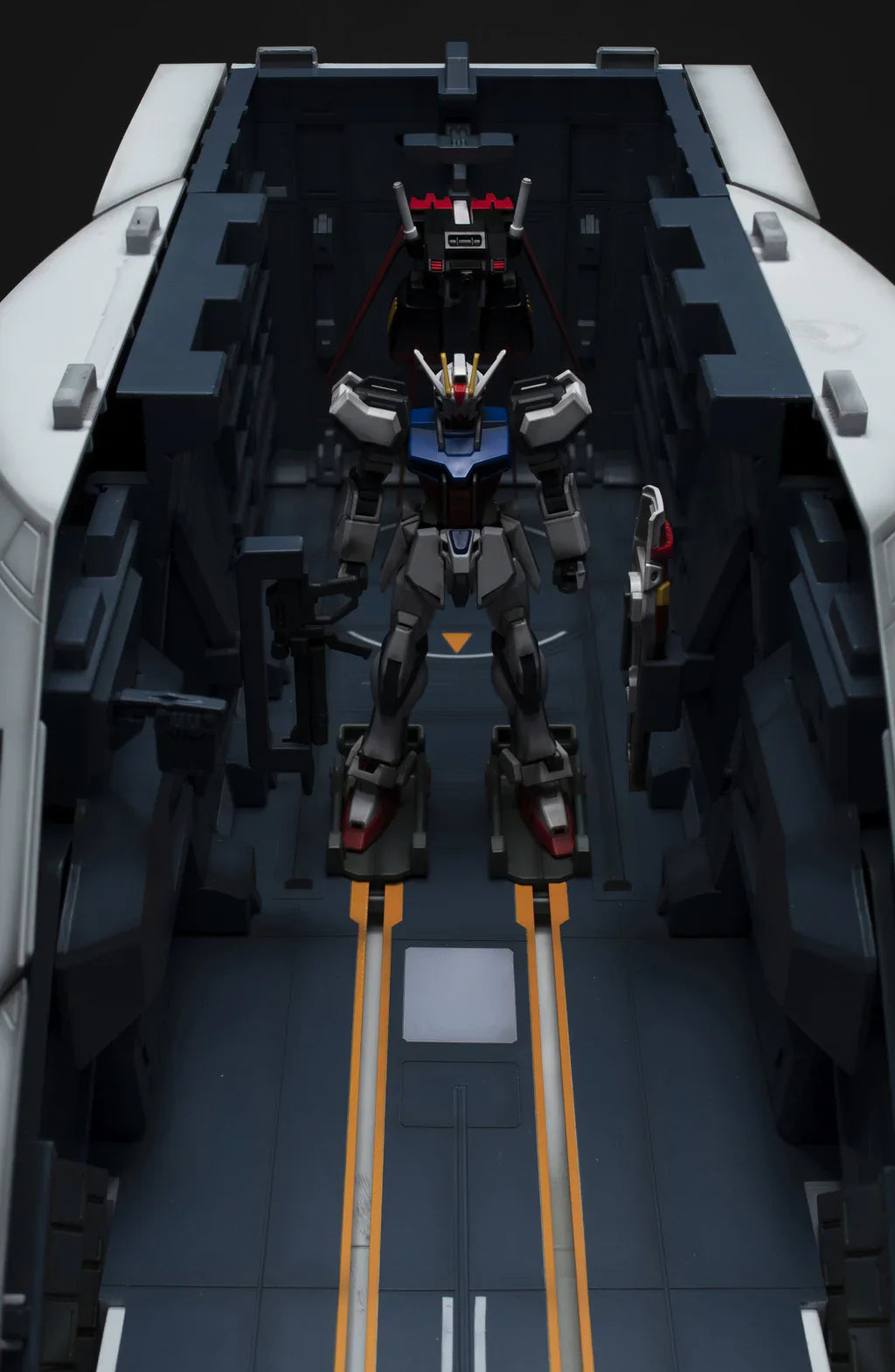 Realistic Model Series Mobile Suit Gundam SEED Archangel Catapult Deck for 1/144 HGUC (Repeat)