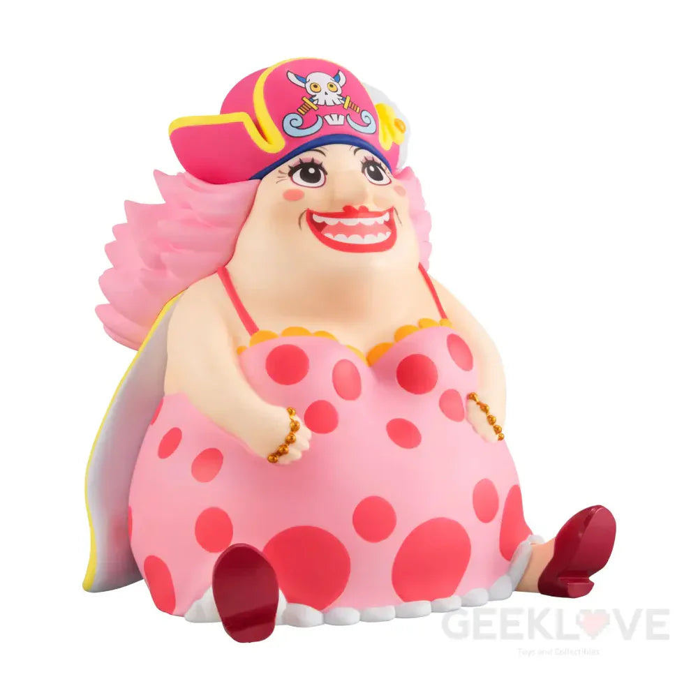 Lookup ONE PIECE Big Mom