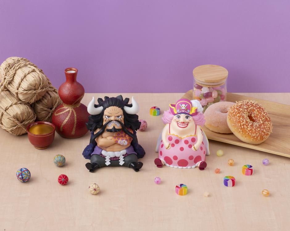 Lookup ONE PIECE Kaido the Beast & Big Mom Set (with gourd & semla)