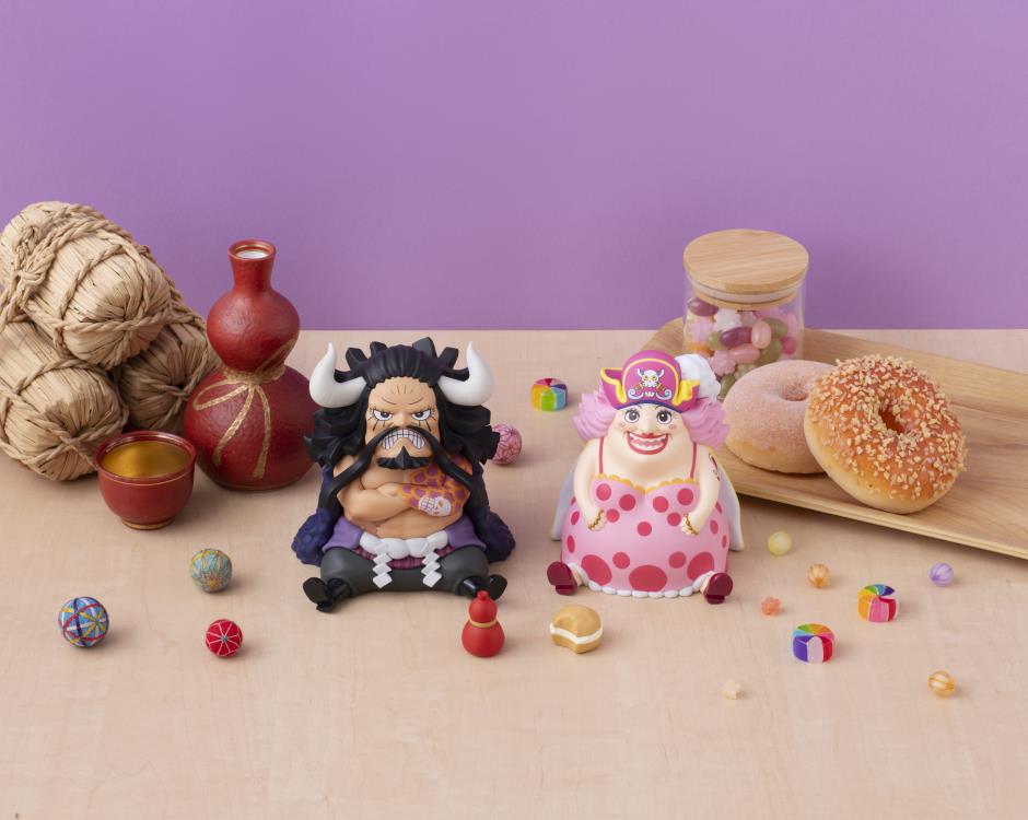 Lookup ONE PIECE Kaido the Beast & Big Mom Set (with gourd & semla)