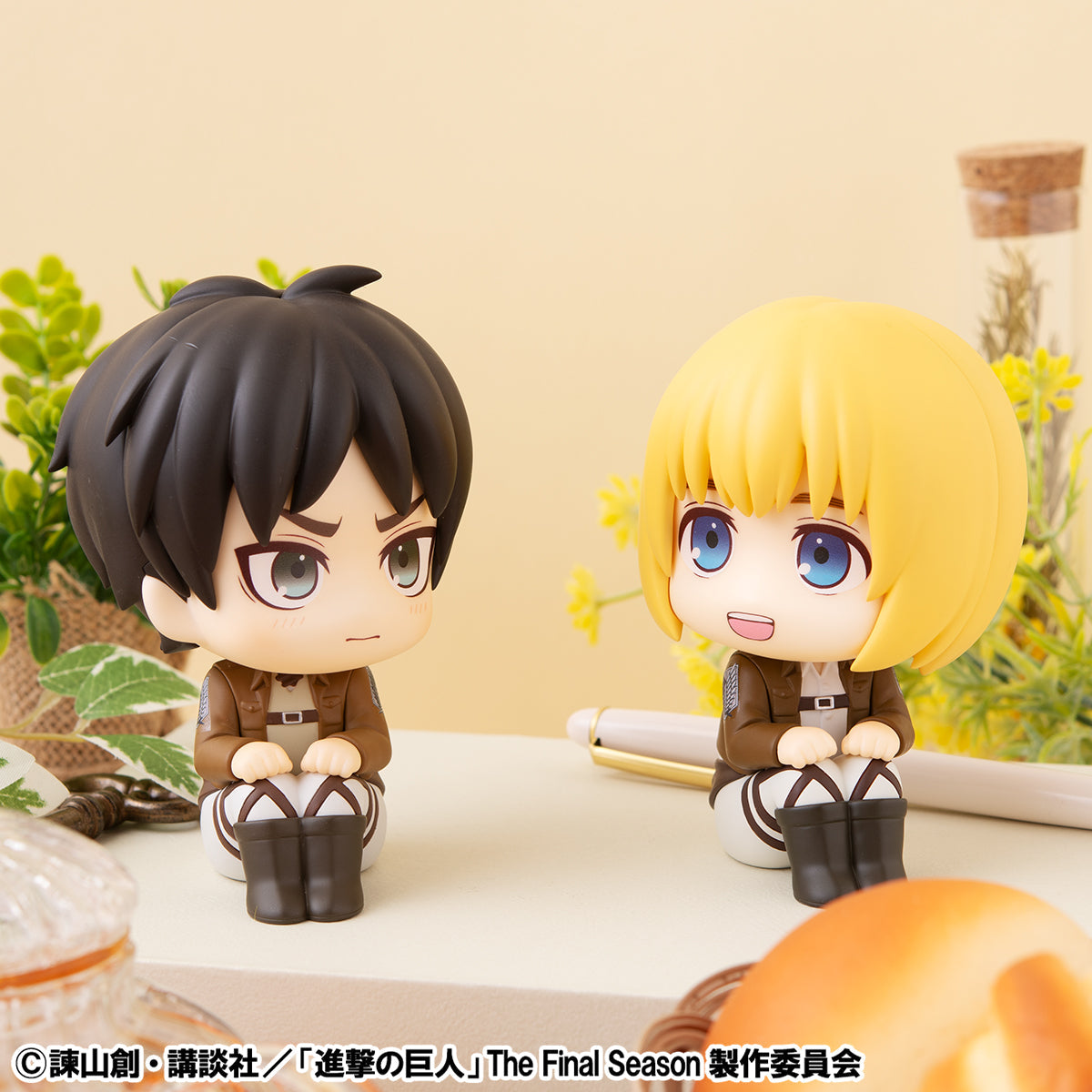 Lookup: Attack on Titan - Armin Arlert & Ellen Jaeger Grumpy Ver. Set [With Gift]