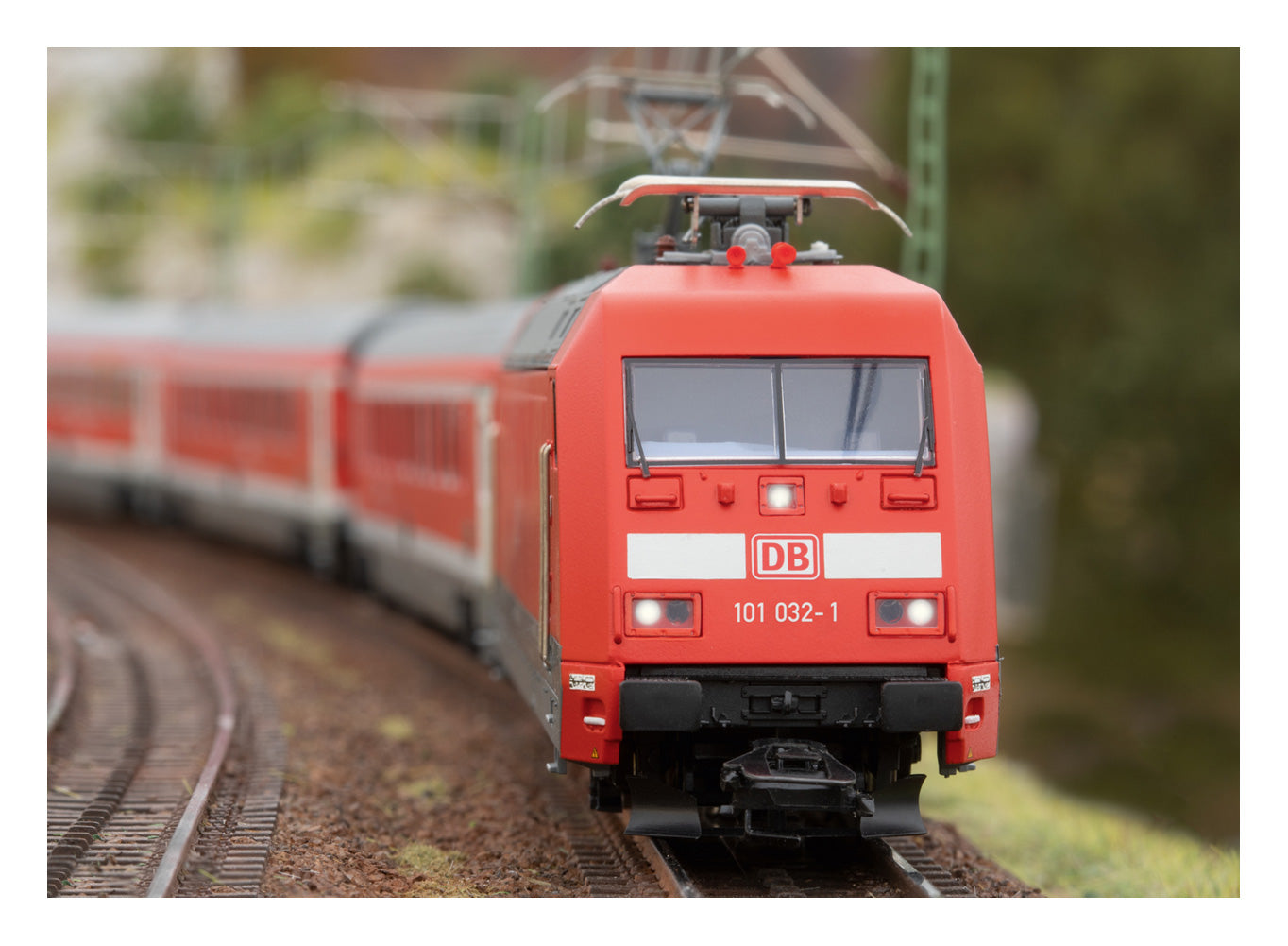 HO Class 101 Electric Locomotive