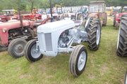 1/76 Grey Ferguson TEA Tractor