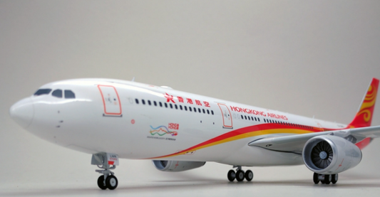 1/200 A330-300 Hong Kong Airlines B-LNN