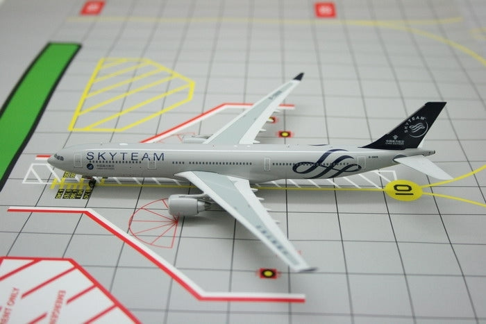 1/400 China SouthernA330-300 Skyteam