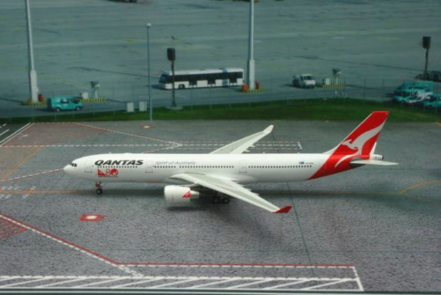 1/400 A330-300 Qantas 80th Ann. VH-QPA
