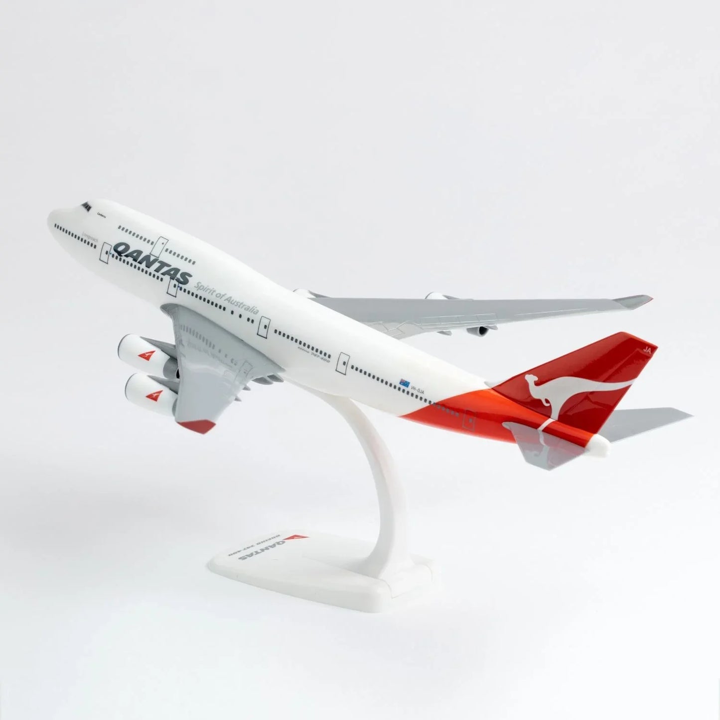 1/250 QANTAS B747-400 Old Livery