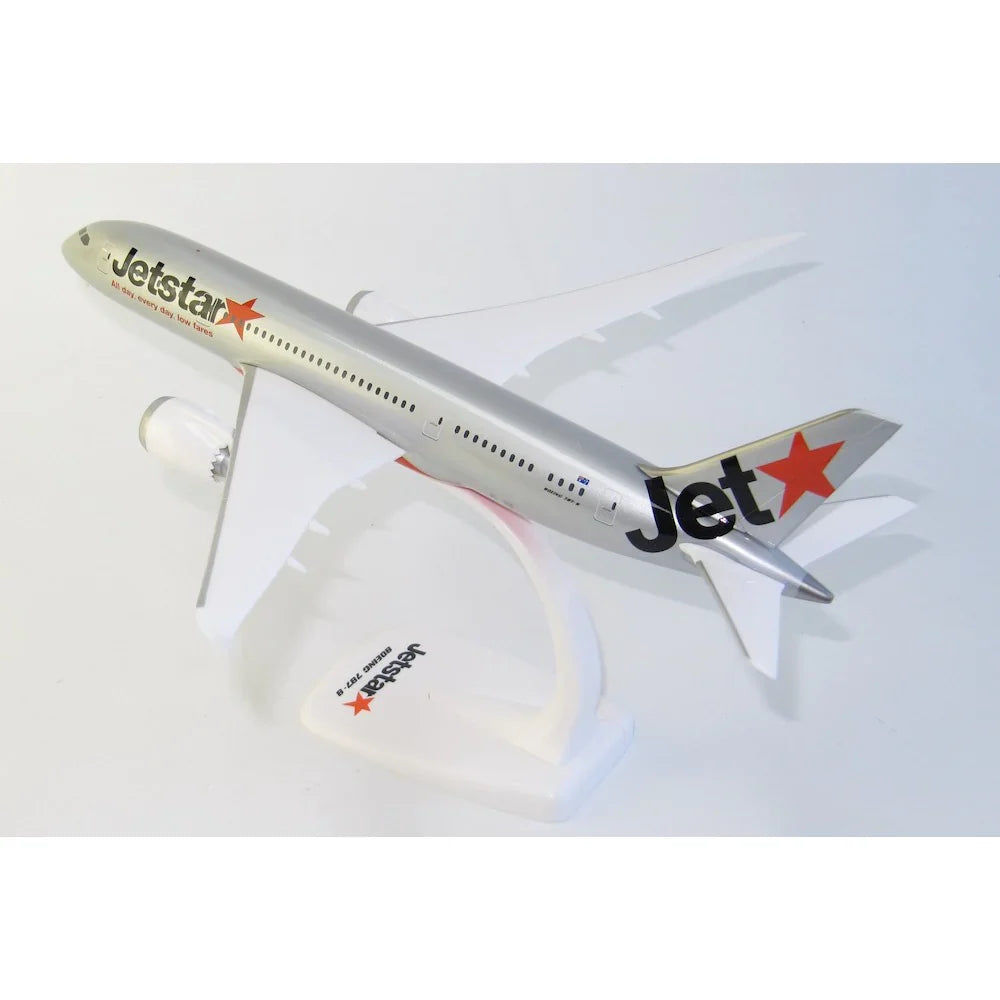 1/200 Jetstar B787