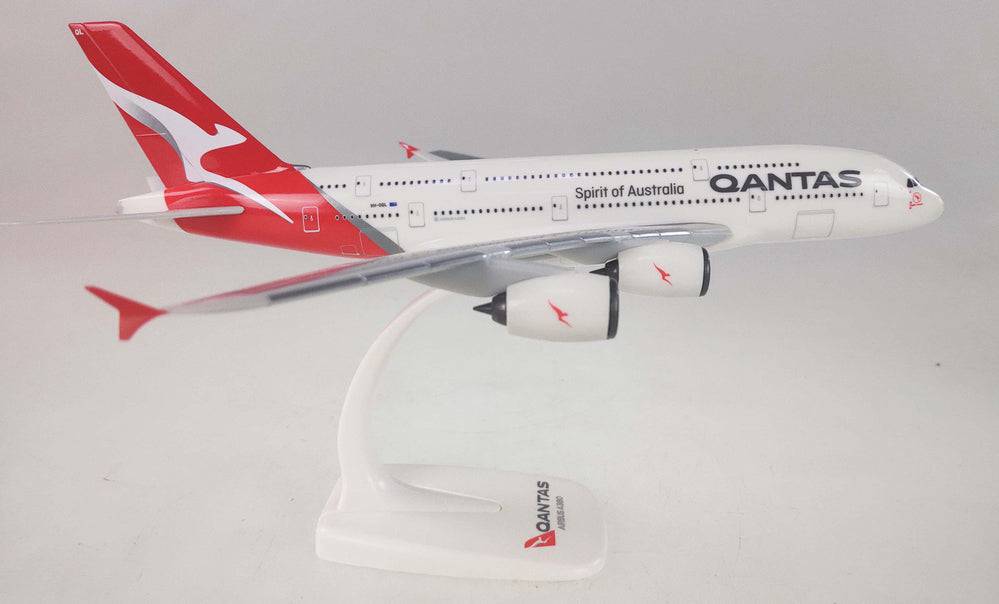 1/250 QANTAS A380 New Livery