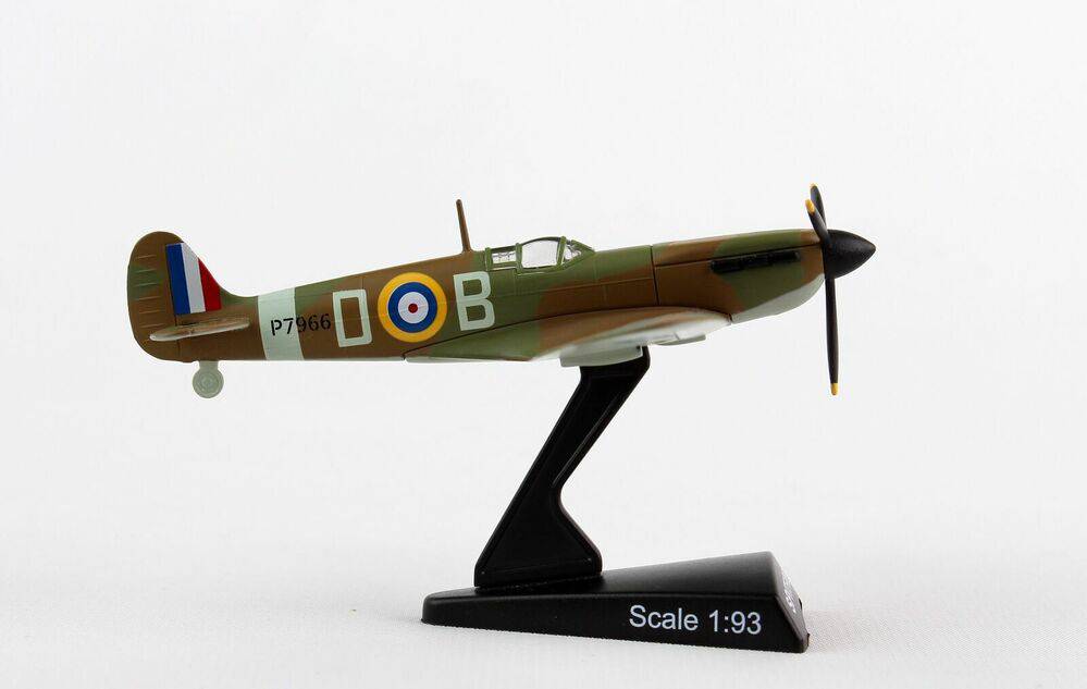 1/93 Spitfire Mk II  RAF Tangmere Wing P7966 Douglas Bader