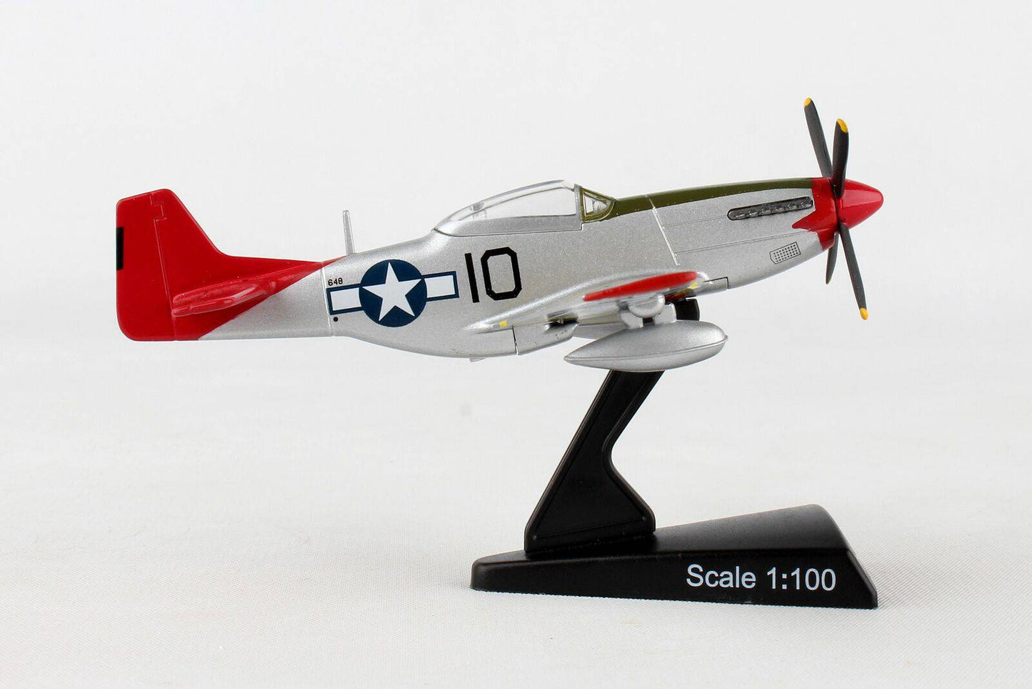 1/100 P-51 Mustang (Tuskeegee)