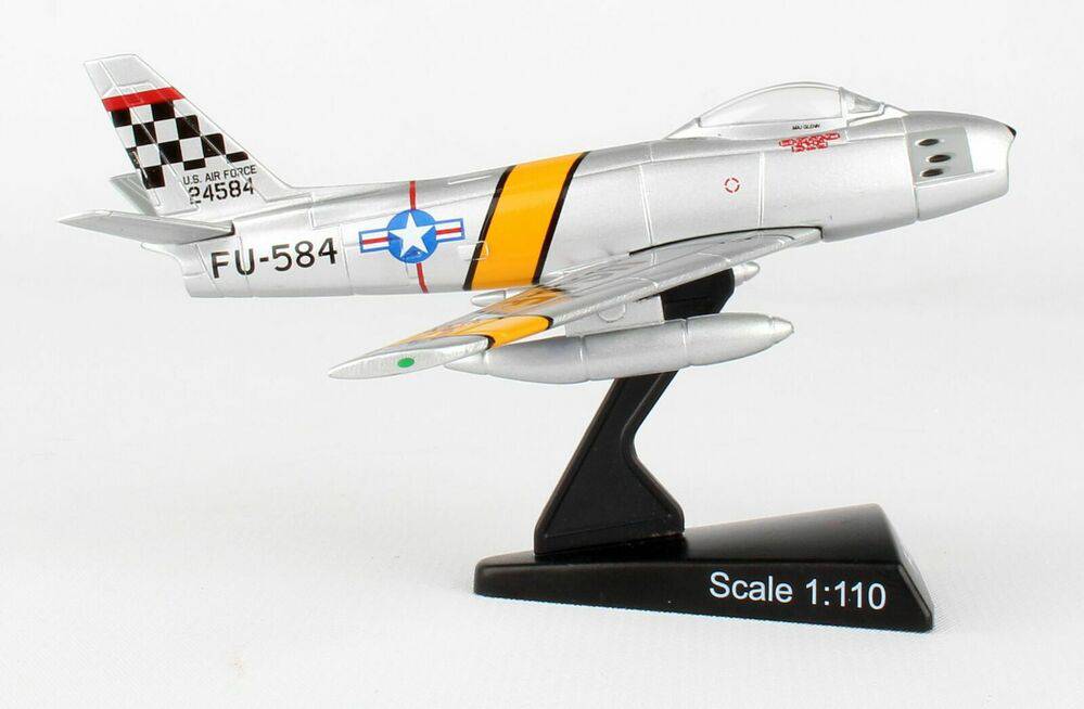 1/110 F-86 Sabre  - MIG MAD MARINE -