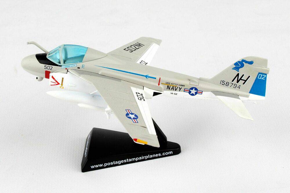 1/140 A-6 Intruder VA-52  - Knightriders -