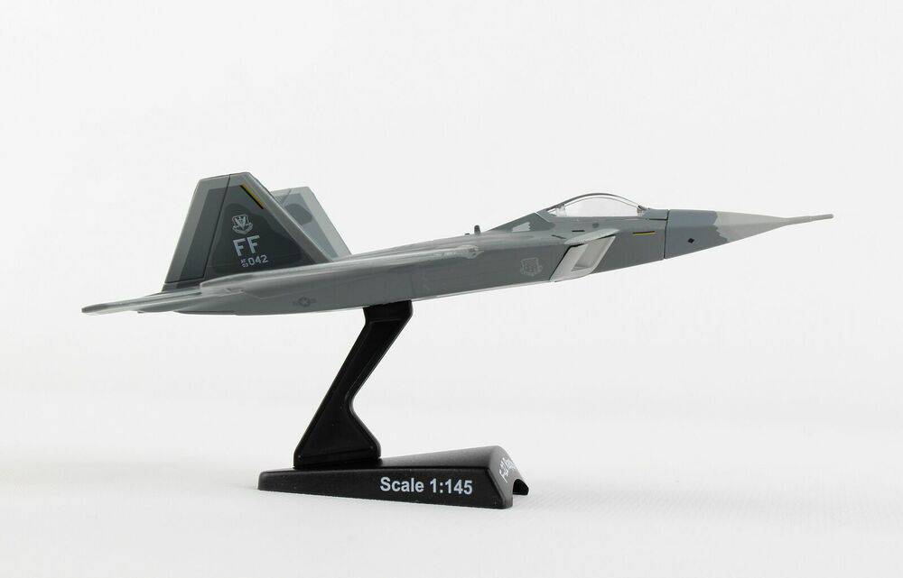 1/145 F-22 Raptor