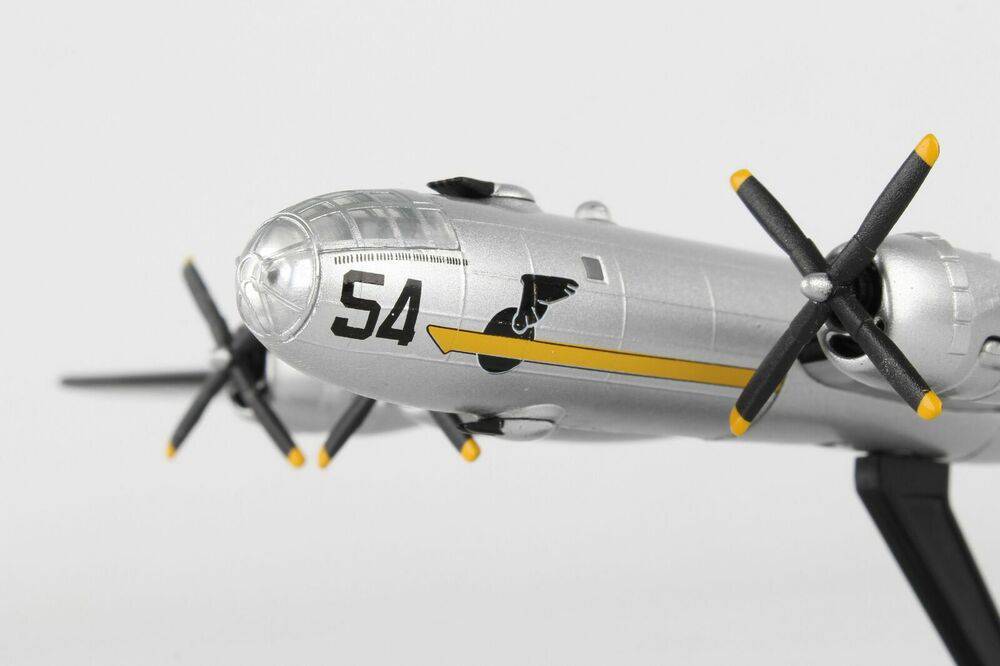 1/200 Boeing B-29 Superfortress ? T Square 54i Museum of Flight