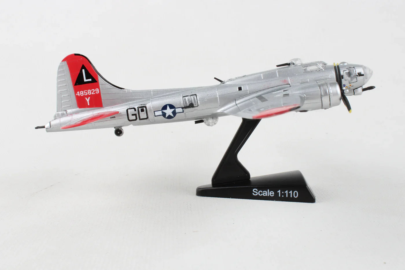 1/155 B-17G Flying Fortress Yankee Lady