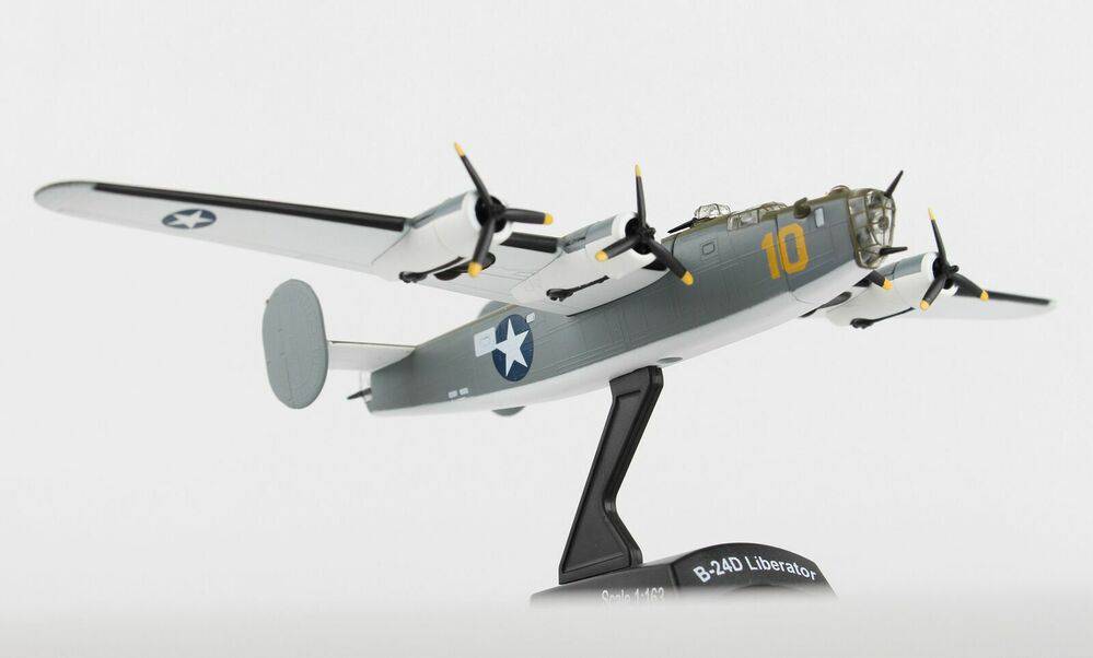 1/163 B-24D Liberator Sub Hunter