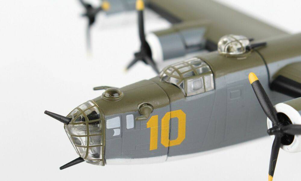 1/163 B-24D Liberator Sub Hunter