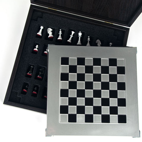 Classic Metal Staunton chess set black/white chessmen and 28cm Alum. Chessboard black/white squares