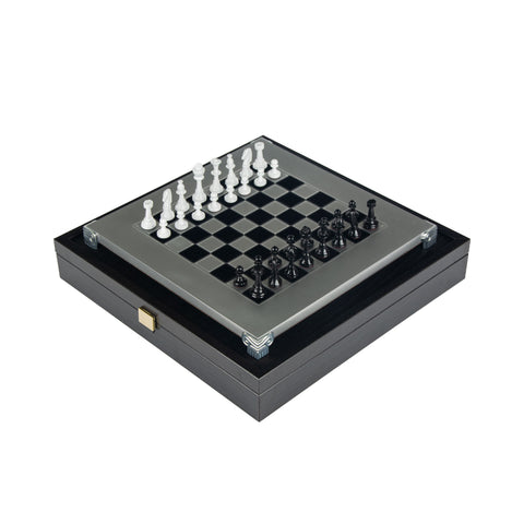 Classic Metal Staunton chess set black/white chessmen and 28cm Alum. Chessboard black/white squares