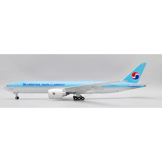 1/200 Korean Air Cargo Boeing 777F "Interactive Series" Reg: HL8077 with Stand