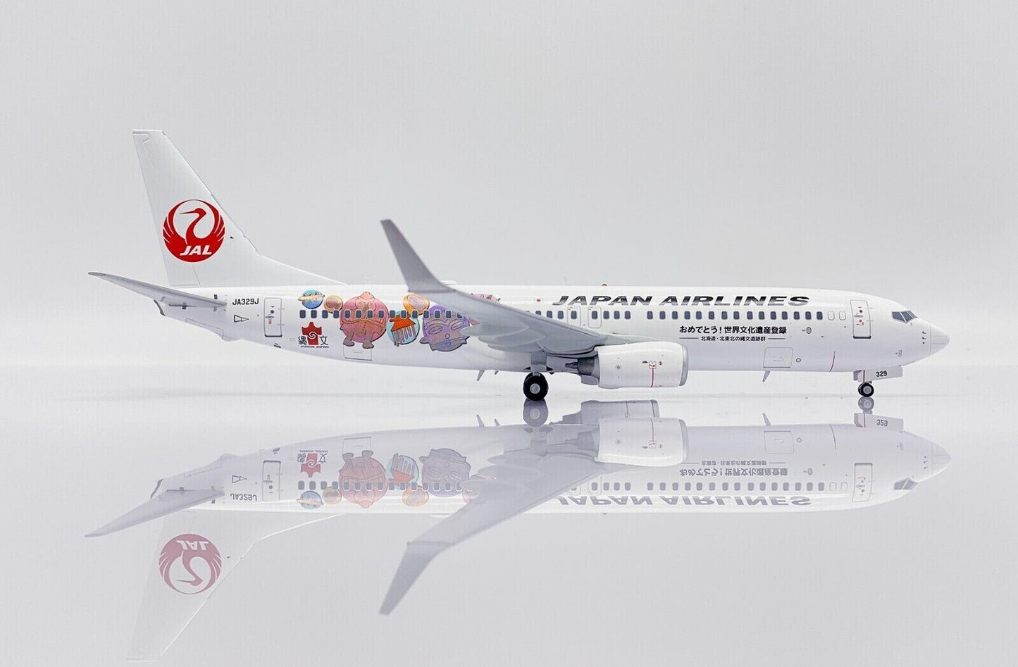 1/200 Japan Airlines B737-800 JA-329J 'Jomon'