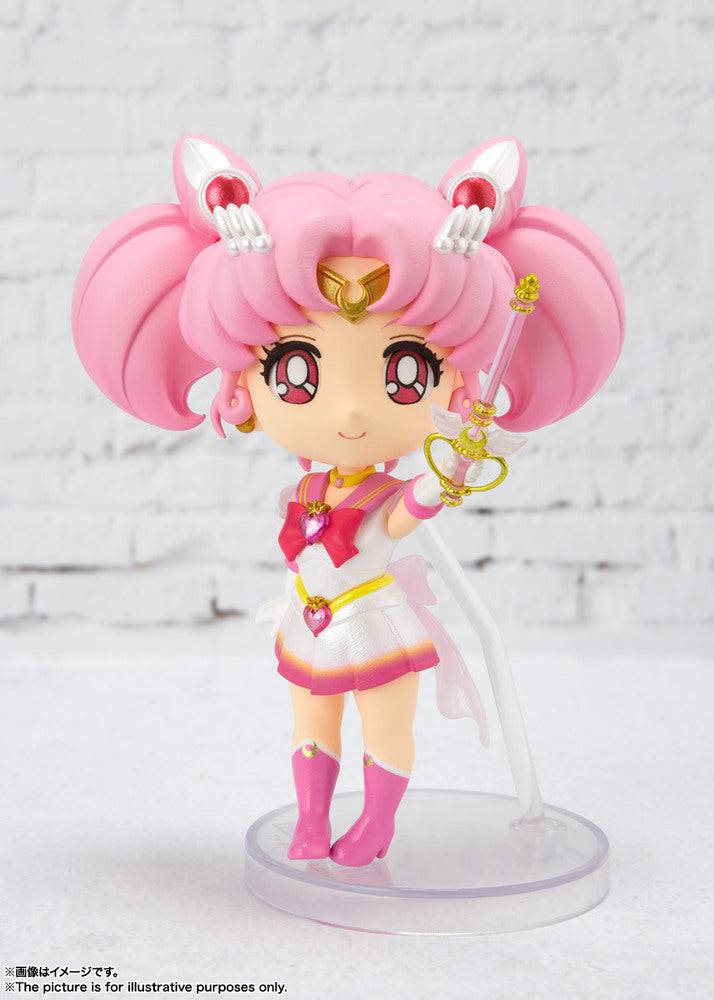 Figuarts miniSuper Sailor Chibi Moon Eternal edition