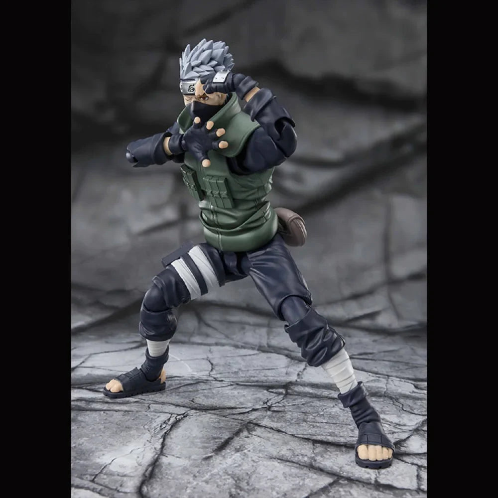 S.H.Figuarts KAKASHI HATAKE- The famed Sharingan Hero