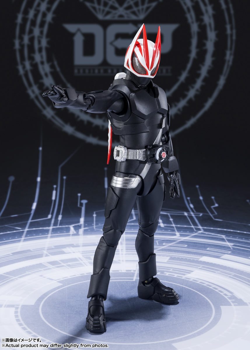 S.H.Figuarts KAMEN RIDER GEATS ENTRY RAISE FORM