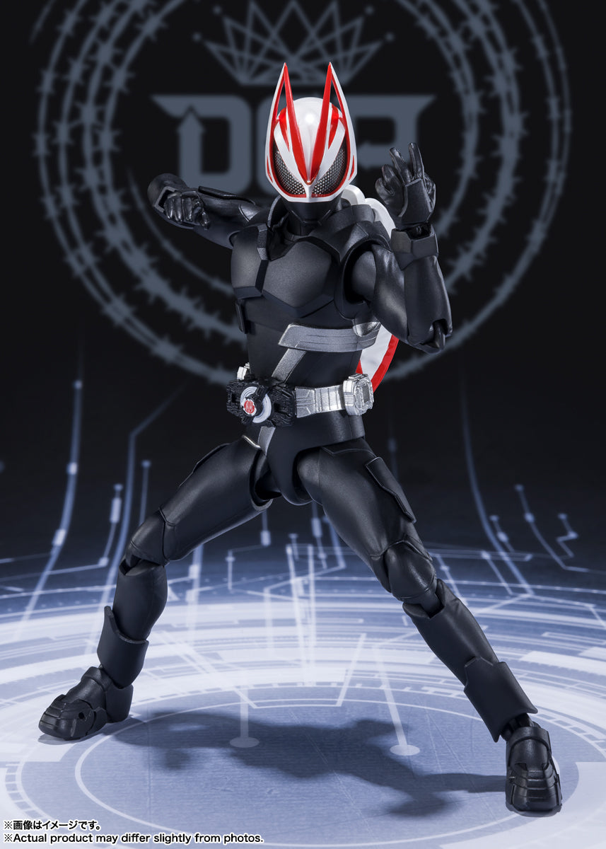 S.H.Figuarts KAMEN RIDER GEATS ENTRY RAISE FORM