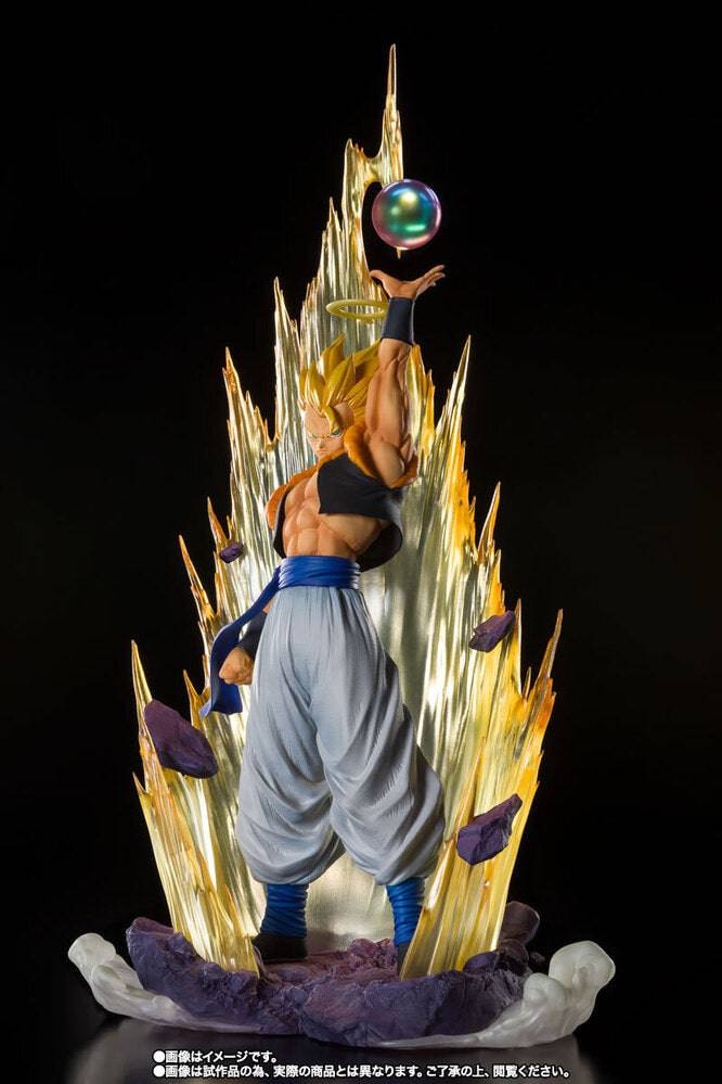 Figuarts ZERO SUPER SAIYAN GOGETA-Fusion Reborn-