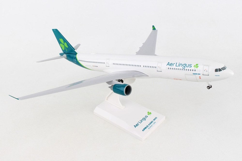 1/200 AER LINGUS A330-300 w/Gear New Livery