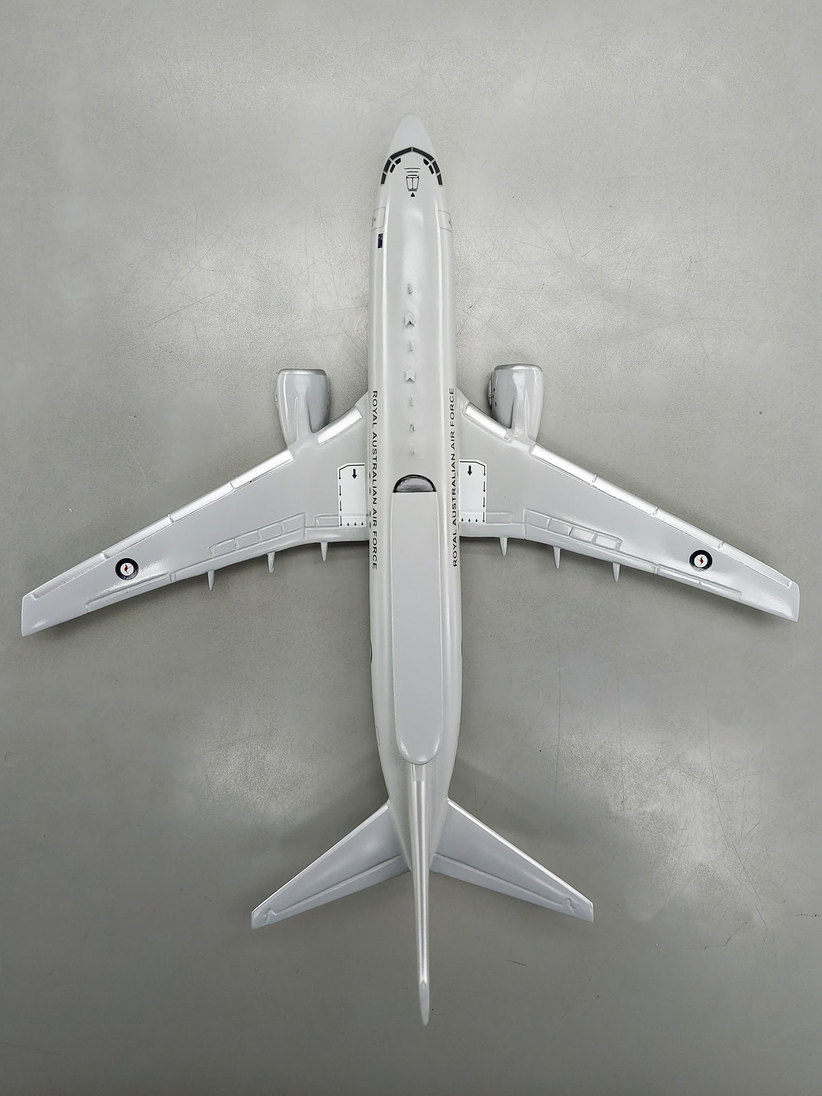 1/100 Boeing E-7A Wedgetail A35-003 RAAF Base Williamtown No.2 SQN Licensed Air Force Centenary Prod