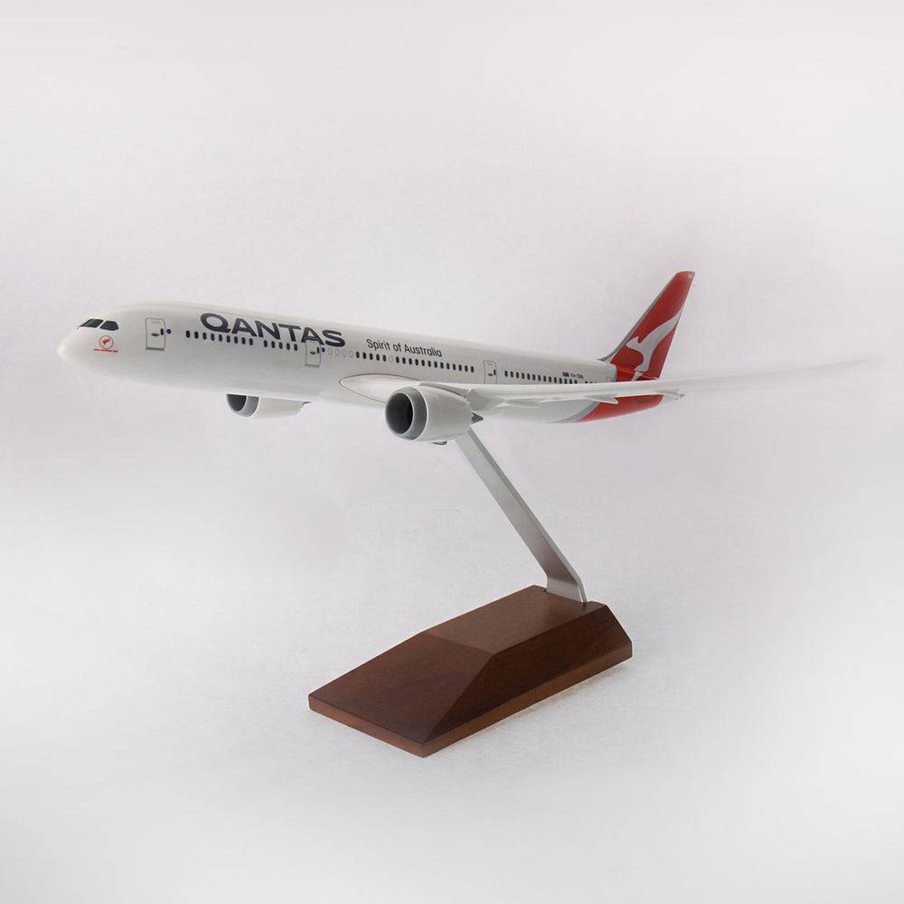 1/200 B787-9 Qantas New Liver W/wdn std