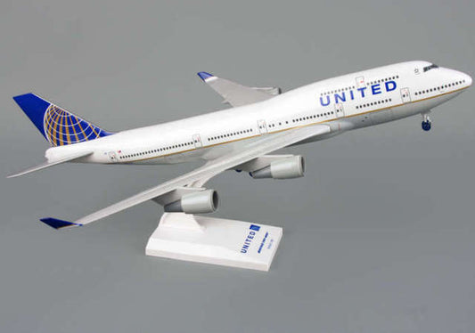 1/200 B747-400 United Post Merger w/gear