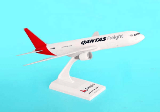 1/200 B767-300F     Qantas Freight